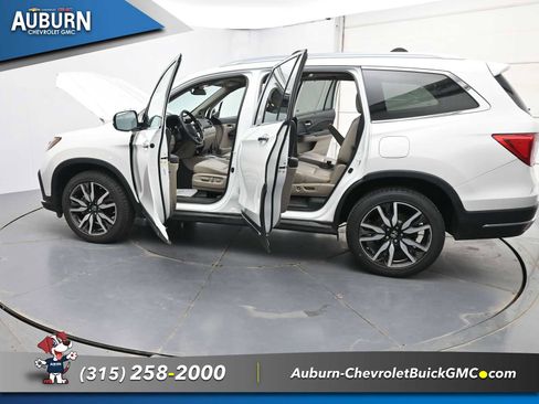 Used 2021 Honda Pilot Touring image 35