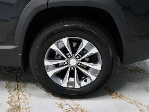 Used 2025 Chevrolet Equinox LT AWD/4WD image 19