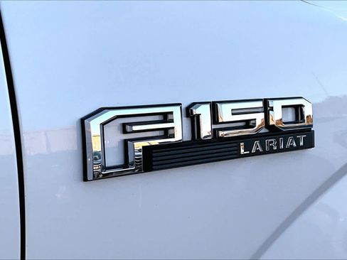 Used 2020 Ford F150 Lariat image 9