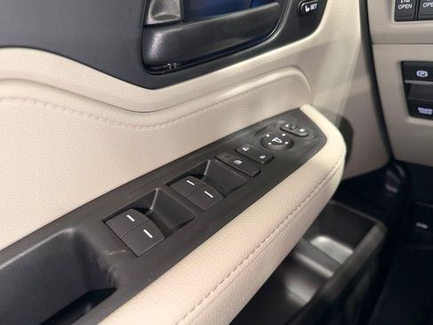 New 2026 Honda Odyssey EX-L image 12