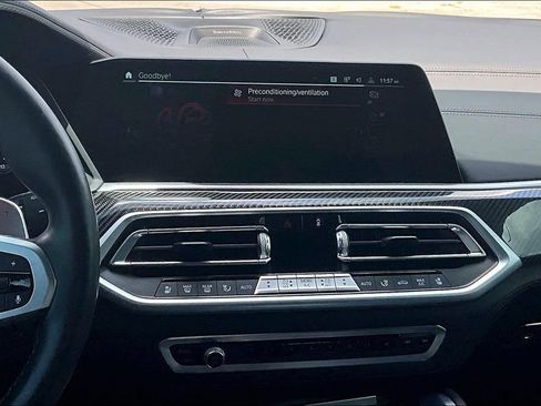 Used 2021 BMW X5 M w/ Competition Package AWD/4WD image 8