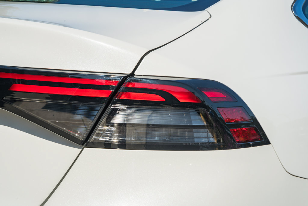 Certified 2023 Honda Accord EX image 6