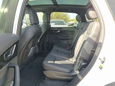 New 2026 Audi Q7 2.0T Premium image 5