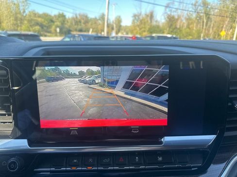 Used 2022 Chevrolet Silverado 1500 RST image 22