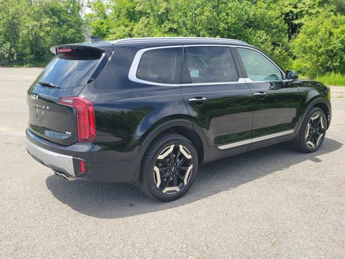 Used 2023 Kia Telluride S w/ S Sunroof Package AWD/4WD image 5