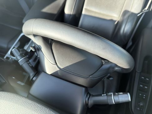 Used 2015 Acura RDX AWD w/ Technology Package image 17