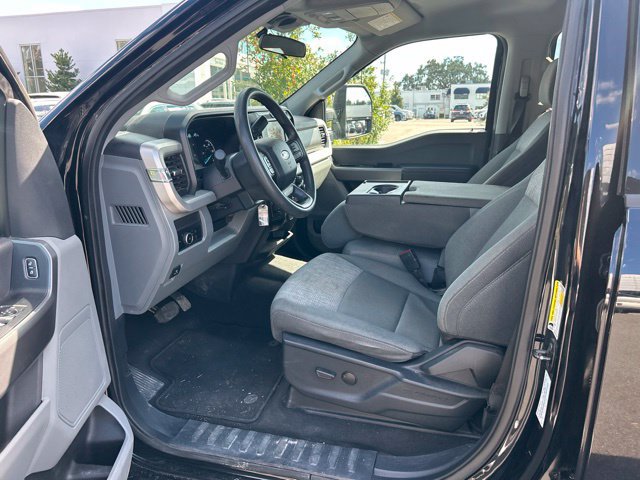 Used 2025 Ford F250 XLT AWD/4WD image 5