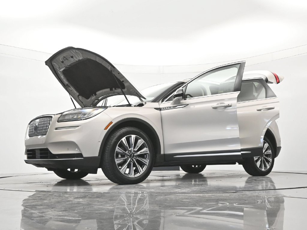 Used 2022 Lincoln Corsair Reserve w/ Equipment Group 201A FWD image 50