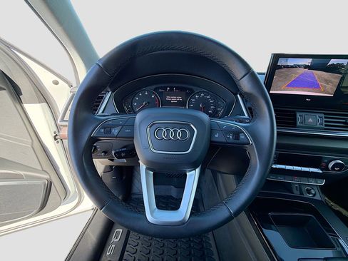 Certified 2023 Audi Q5 2.0T Premium w/ Convenience Package image 38