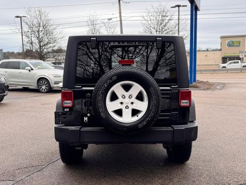 Used 2017 Jeep Wrangler Sport w/ Quick Order Package 24S image 4