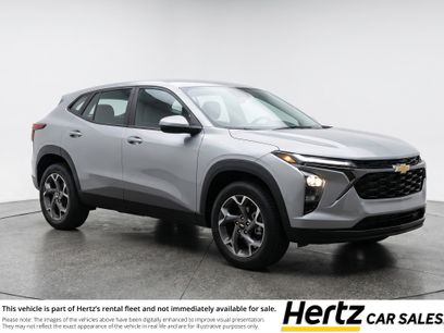 Used 2025 Chevrolet Trax LT
