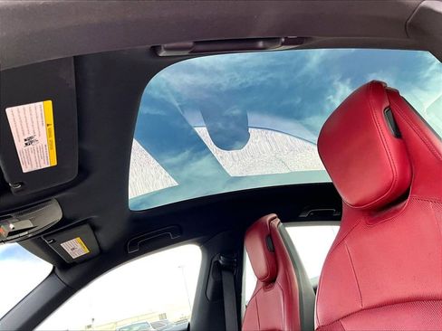 Certified 2020 Porsche Taycan 4S image 18