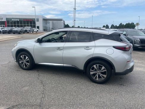 Used 2022 Nissan Murano SV FWD image 4