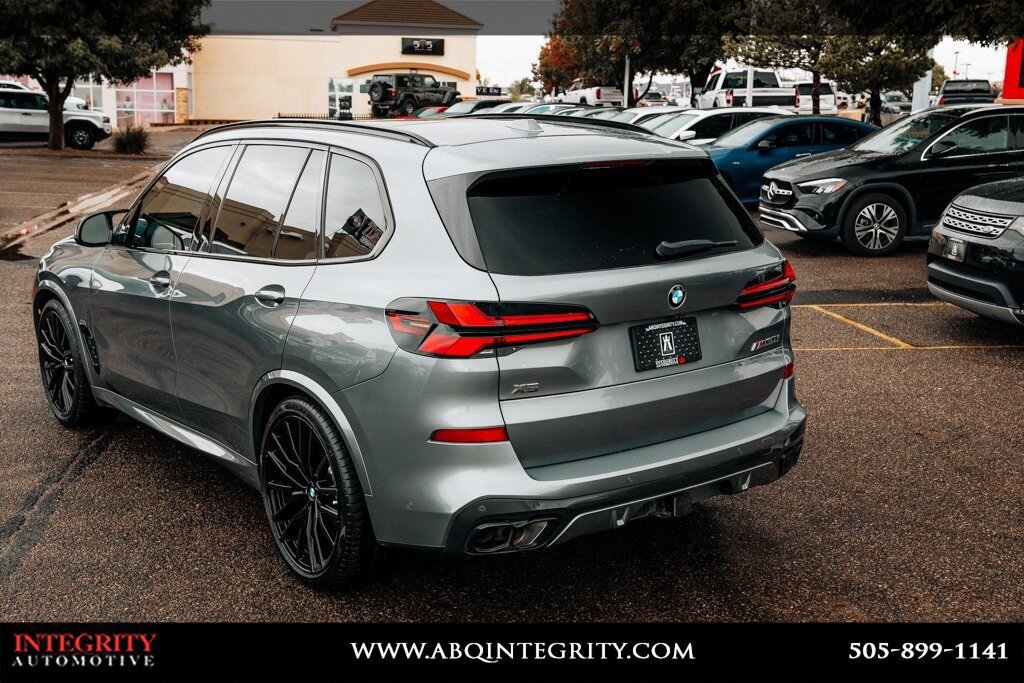 Used 2024 BMW X5 M60i AWD/4WD image 18