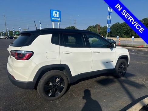 Used 2020 Jeep Compass Latitude AWD/4WD image 5