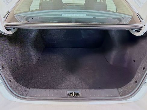 Used 2025 Nissan Versa S FWD image 25