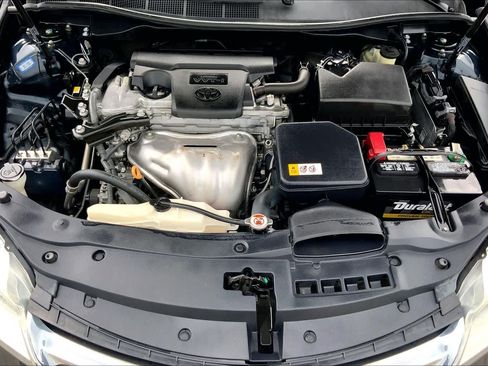 Used 2017 Toyota Camry LE FWD image 31