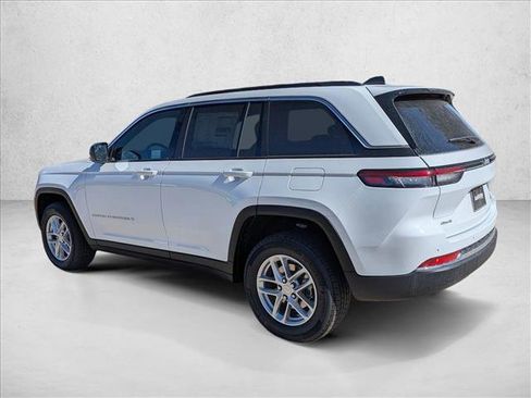 New 2026 Jeep Grand Cherokee Laredo X image 8