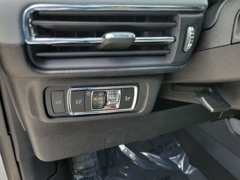 Certified 2022 Lincoln Corsair FWD image 19