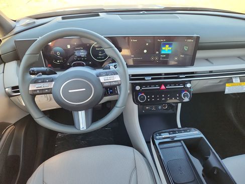 New 2026 Hyundai Tucson Limited AWD/4WD image 9