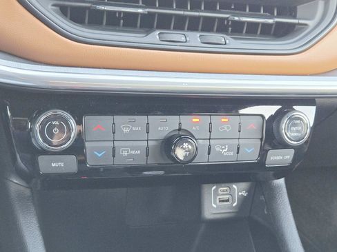 Used 2024 Jeep Compass Limited w/ Elite Group image 30