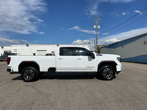 Certified 2022 GMC Sierra 3500 AT4 w/ AT4 Preferred Package AWD/4WD image 13