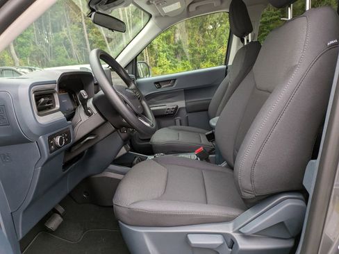 New 2025 Ford Maverick XL image 14