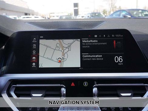 Used 2022 BMW 330i xDrive Sedan w/ Premium Package 2 image 3