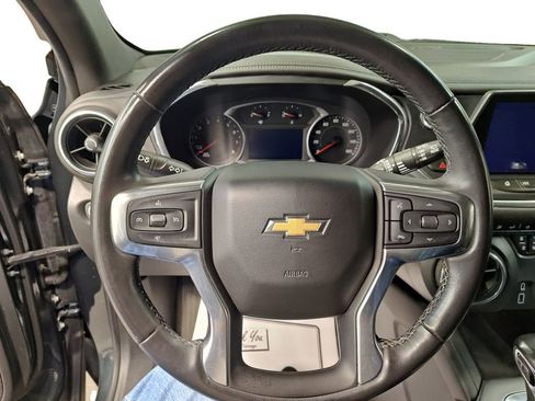 Used 2019 Chevrolet Blazer LT image 14