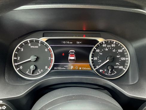 Used 2024 Nissan Rogue S AWD/4WD image 8