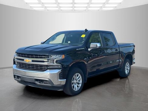 Used 2022 Chevrolet Silverado 1500 LT w/ Bed Protection Package AWD/4WD image 3