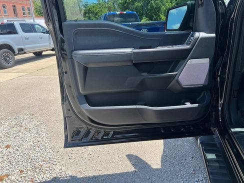 Used 2024 Ford F150 Lariat w/ FX4 Off-Road Package AWD/4WD image 11