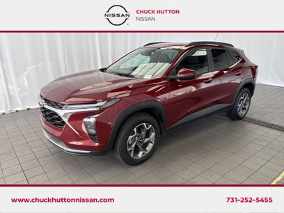 Used 2025 Chevrolet Trax LT w/ Driver Confidence Package