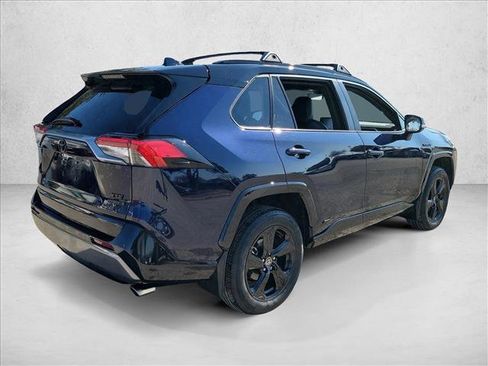 Used 2021 Toyota RAV4 XSE image 5