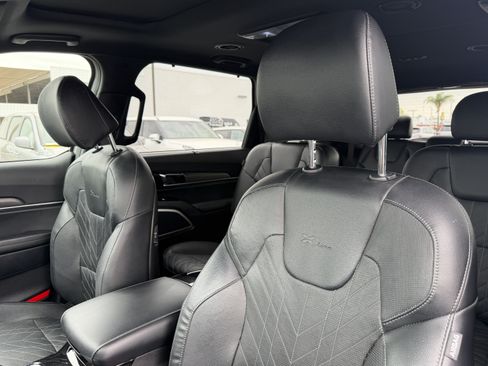 Certified 2024 Kia Telluride EX X-Line AWD/4WD image 17
