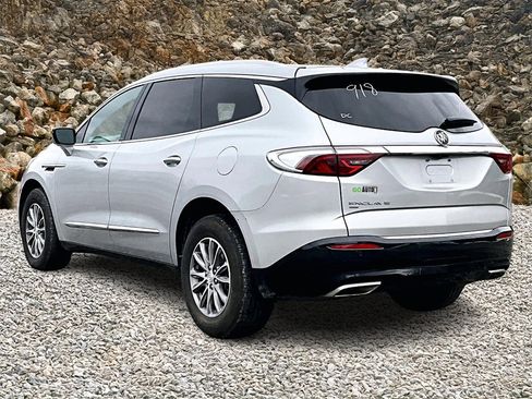 Used 2022 Buick Enclave Premium image 10