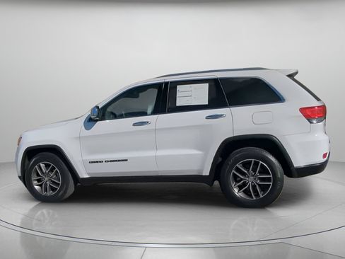 Used 2018 Jeep Grand Cherokee Limited image 16