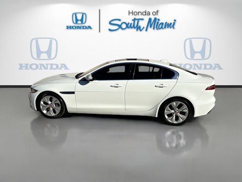 Used 2020 Jaguar XE S image 4