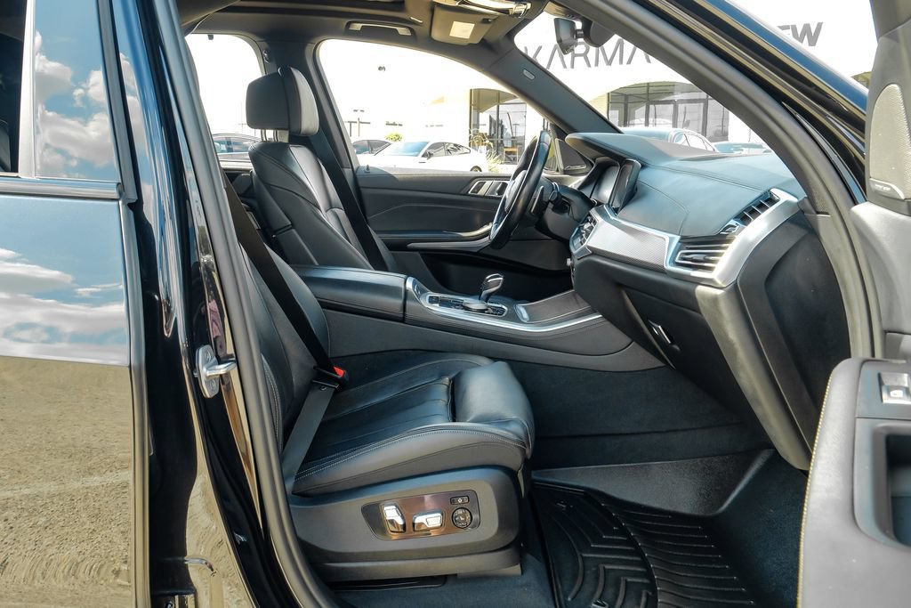 Used 2021 BMW X5 M50i w/ Premium Package AWD/4WD image 44