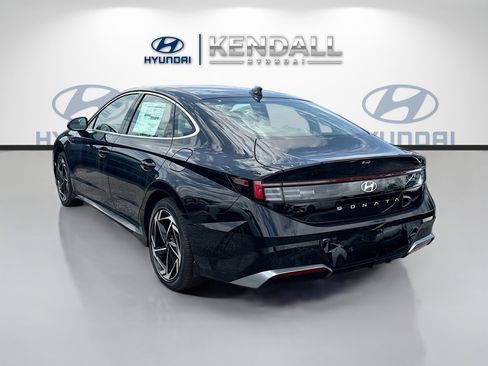 New 2026 Hyundai Sonata SEL FWD image 4