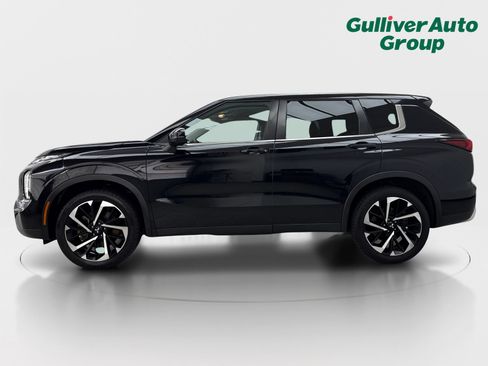 Used 2022 Mitsubishi Outlander SEL Black Edition AWD/4WD image 3