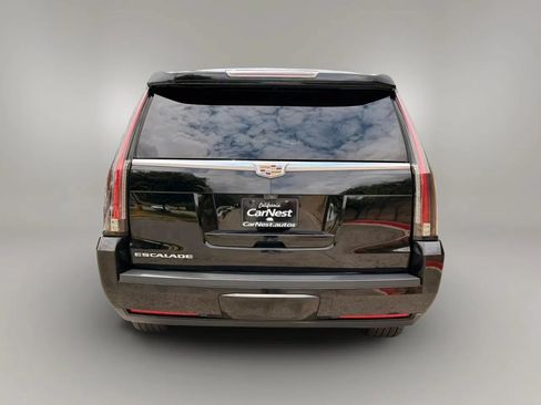 Used 2017 Cadillac Escalade ESV Premium Luxury RWD image 13