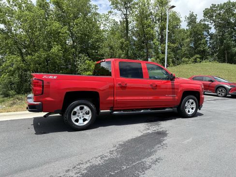 Used 2017 Chevrolet Silverado 1500 LT w/ All Star Edition AWD/4WD image 8