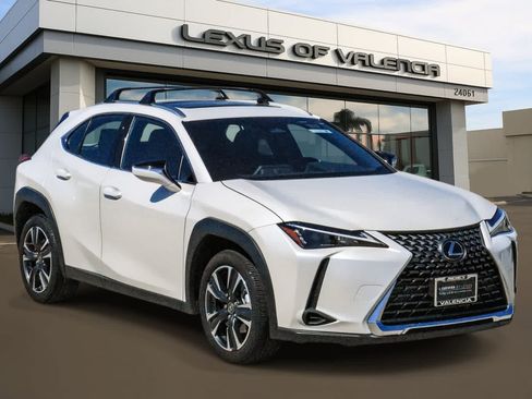 Certified 2025 Lexus UX 300h FWD w/ Accessory Package (Z2) image 5