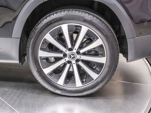 Certified 2023 Mercedes-Benz GLB 250 image 9