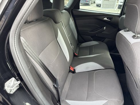 Used 2017 Ford Focus ST image 19