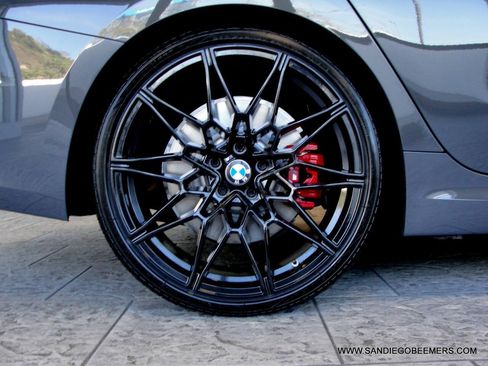 Used 2023 BMW 330i Sedan w/ M Sport Package RWD image 16