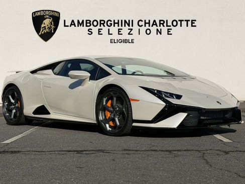 Used 2024 Lamborghini Huracan Tecnica image 1