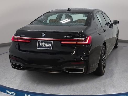 Used 2020 BMW 740i xDrive w/ Luxury Rear Seating Package AWD/4WD image 6