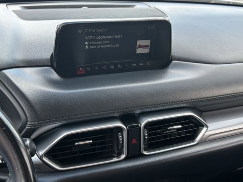 Used 2019 MAZDA CX-5 Touring image 25